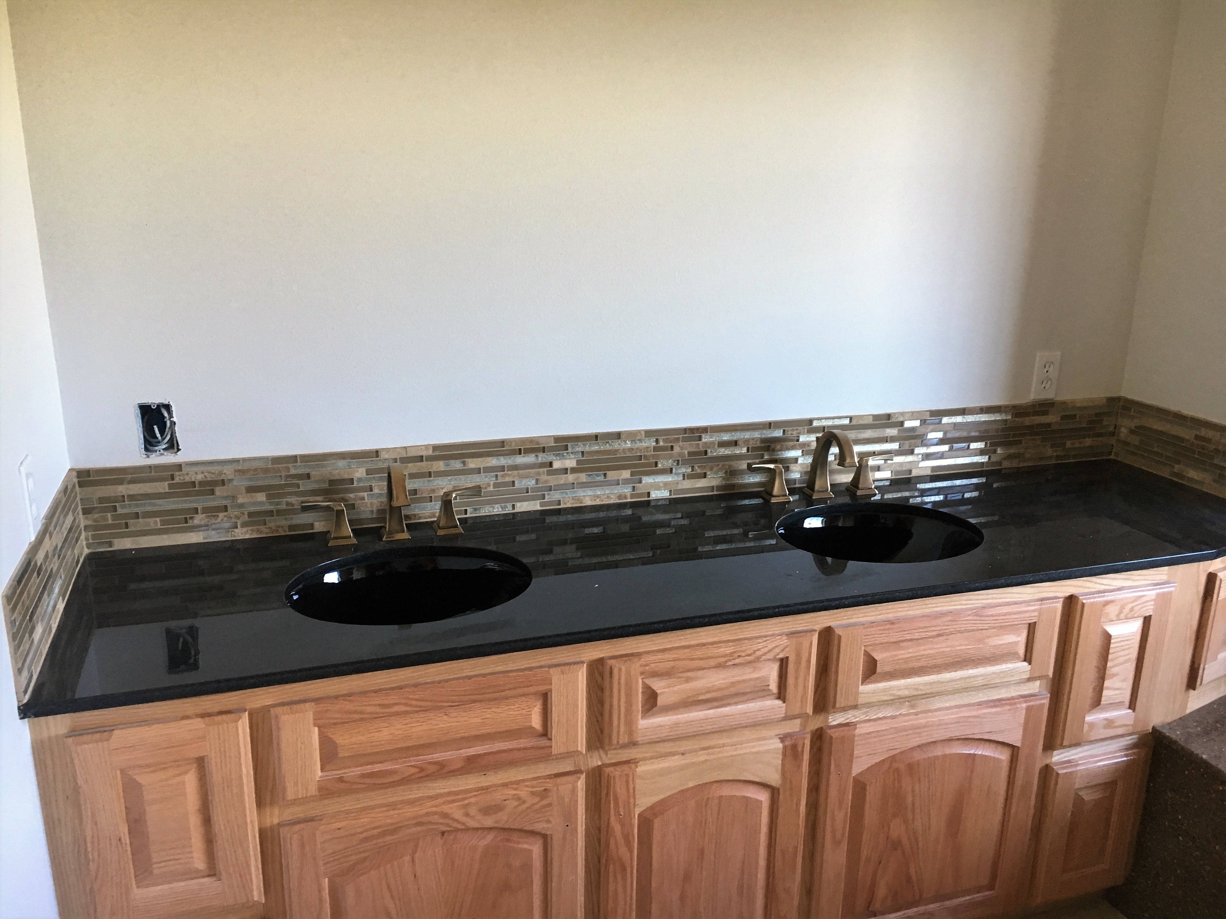 Tulsa Granite, LLC Projects Page